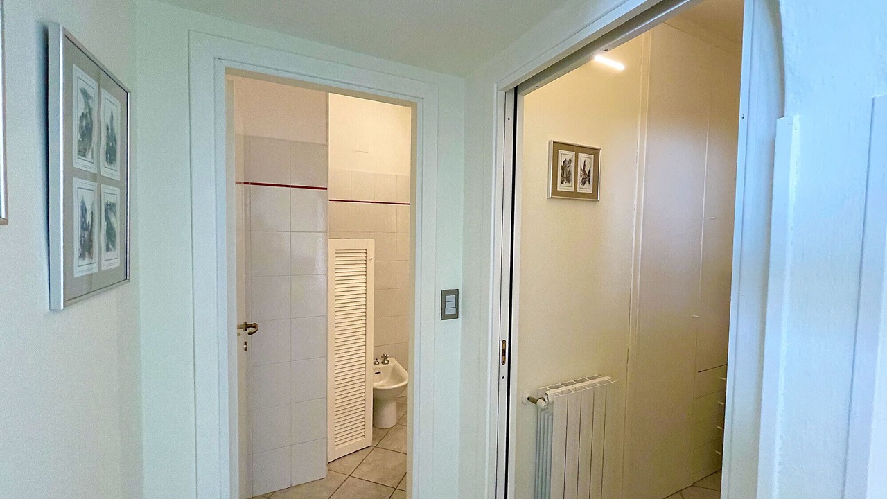 Photo of Bathroom in Saline Sadun