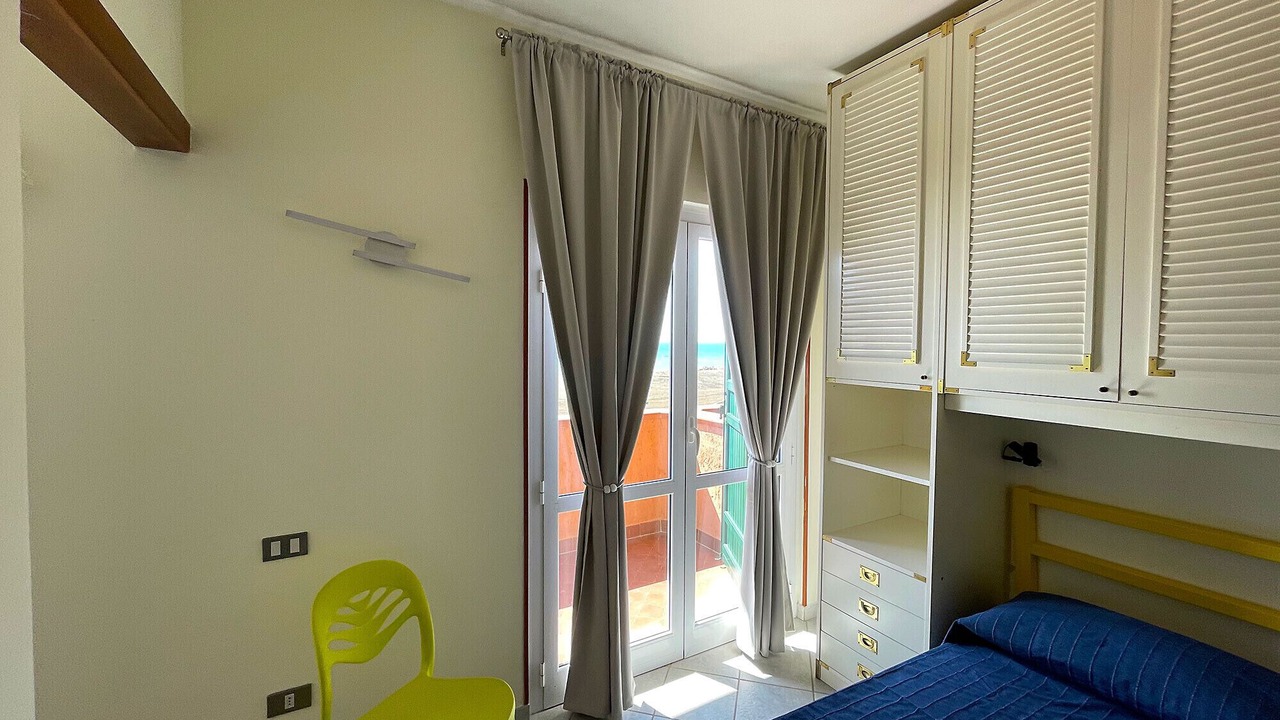 Photo of Bedroom in Saline Sadun