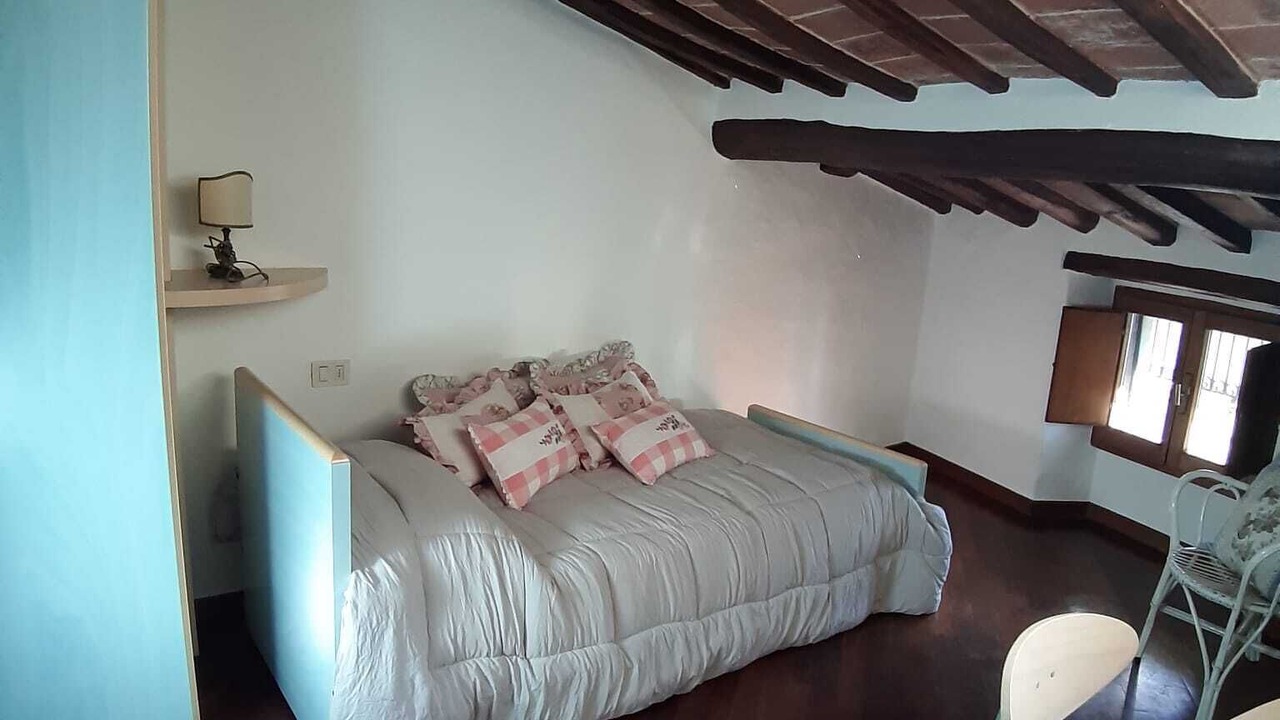 Photo of Bedroom in Cortona Old Town