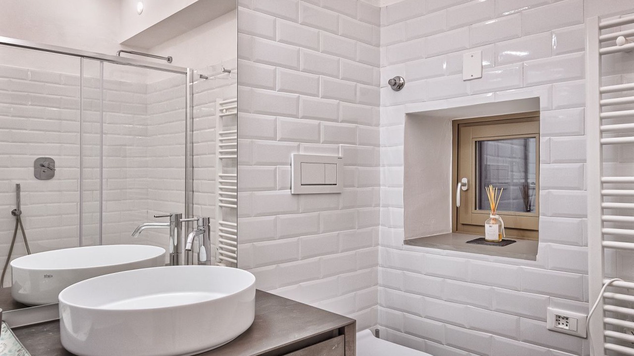 Photo of Bathroom in Cortona Old Town