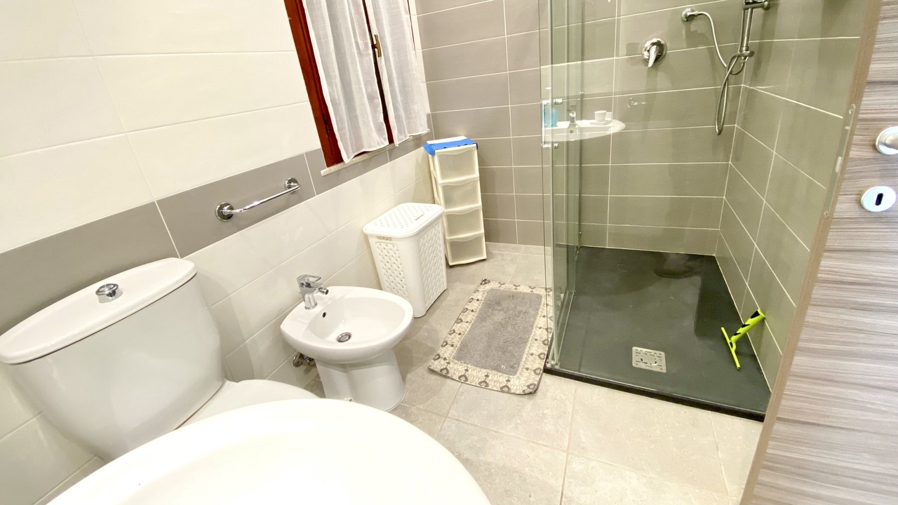 Photo of Bathroom in Avola