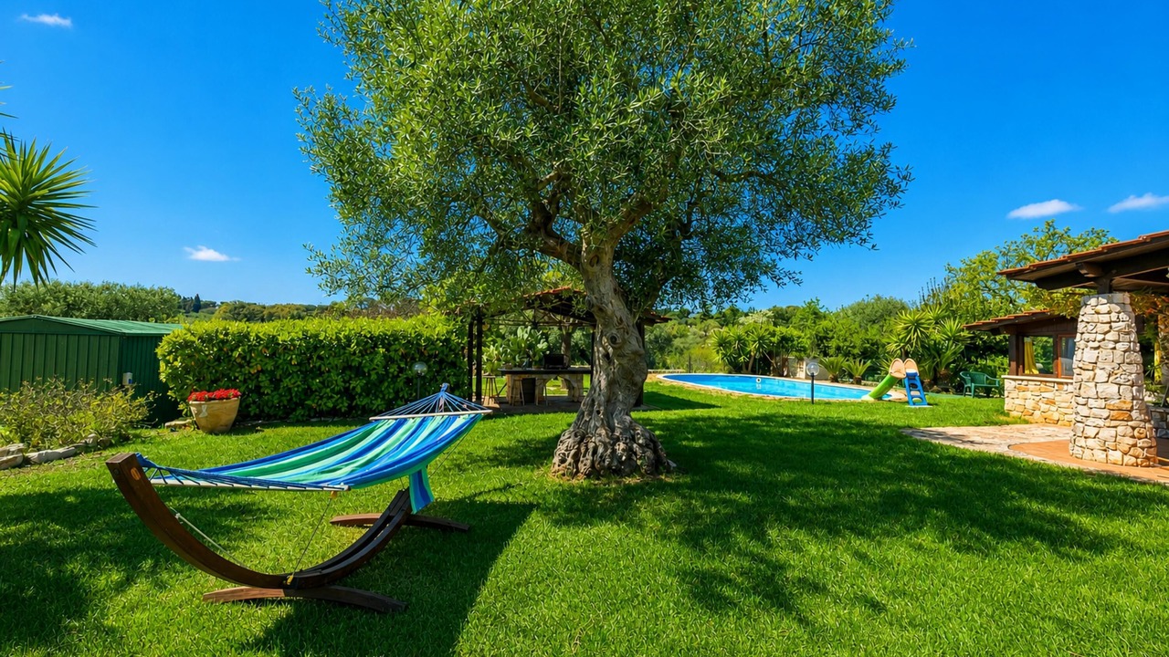 Photo of Outdoor in Cozzana