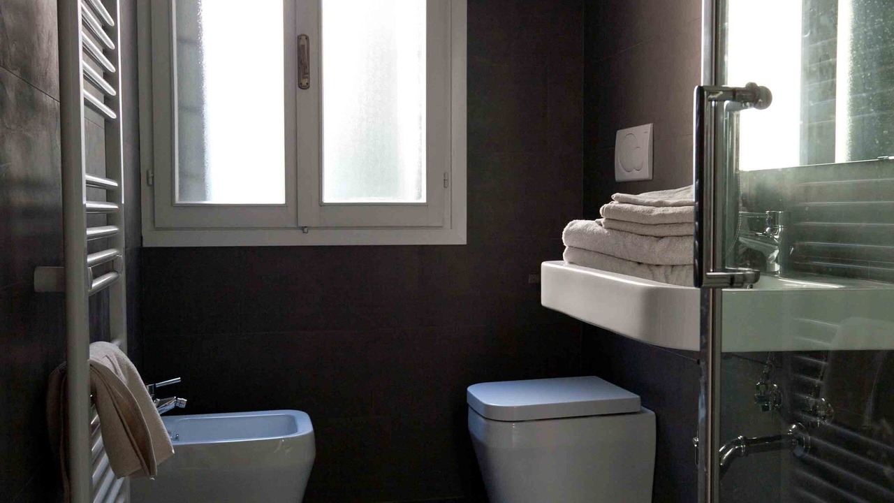 Photo of Bathroom in Dorsoduro