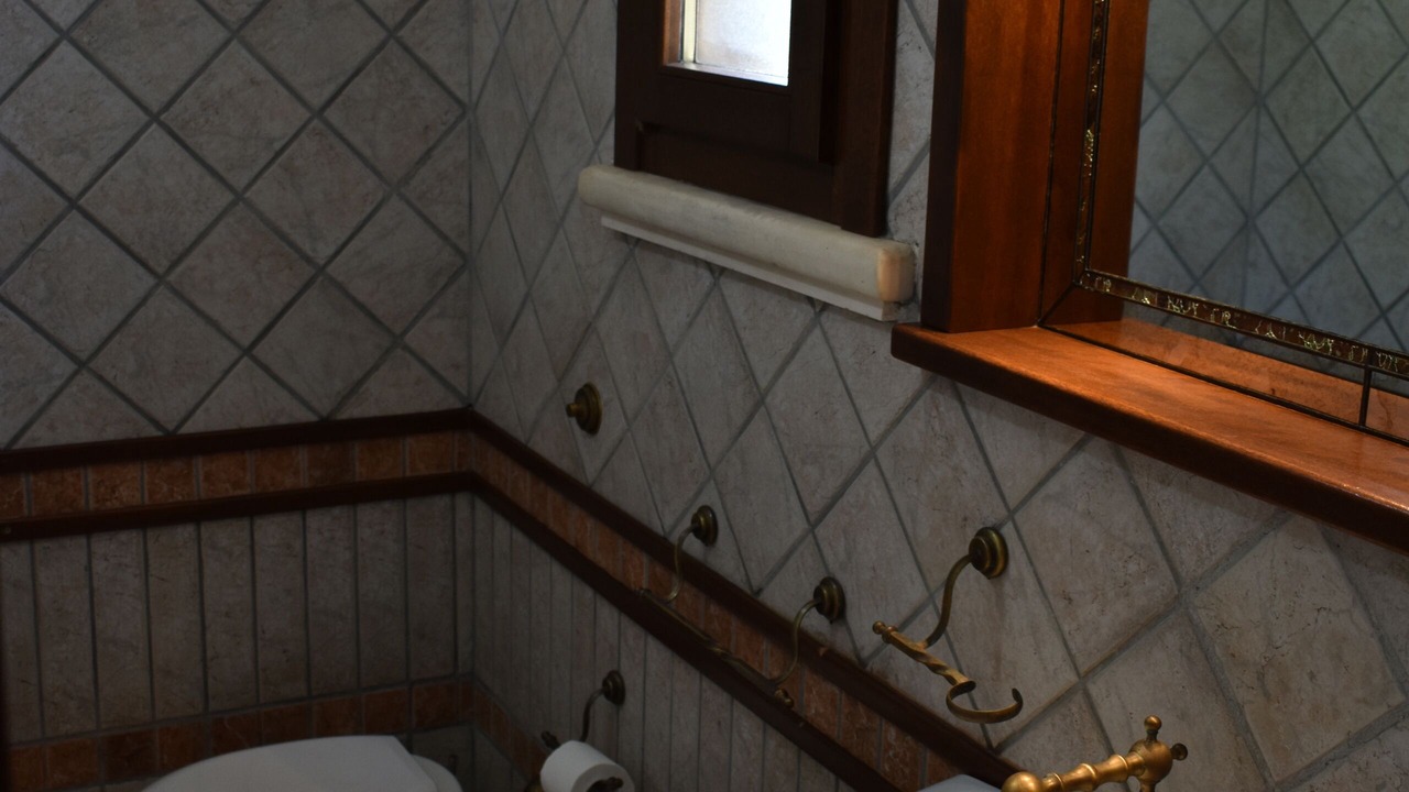 Photo of Bathroom in Copertino