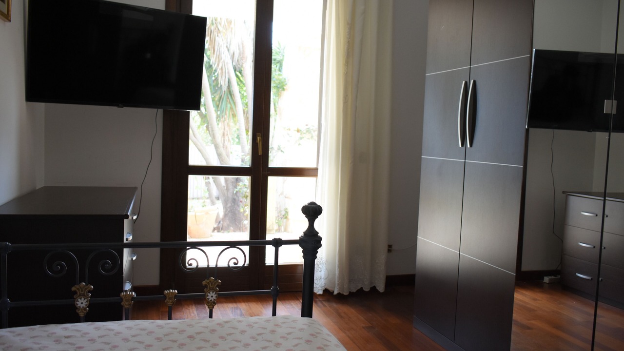 Photo of Bedroom in Copertino