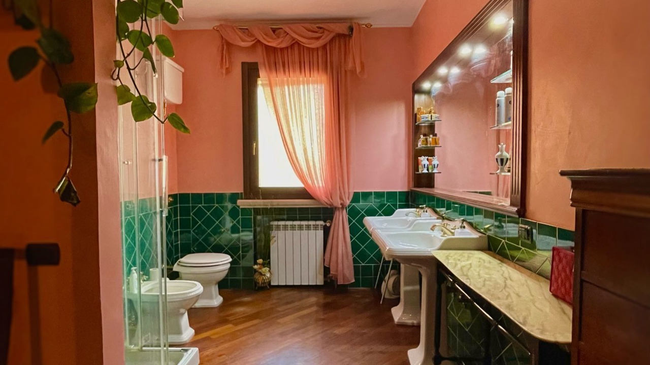 Photo of Bathroom in Copertino