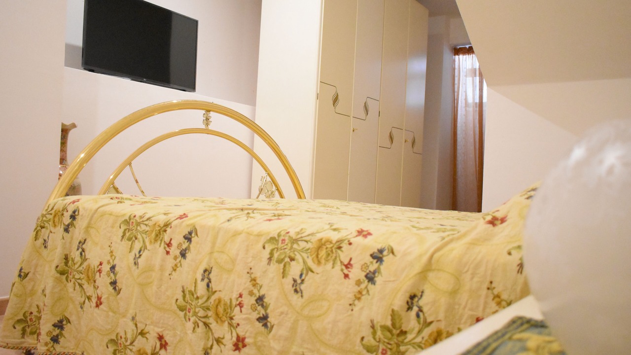 Photo of Bedroom in Copertino