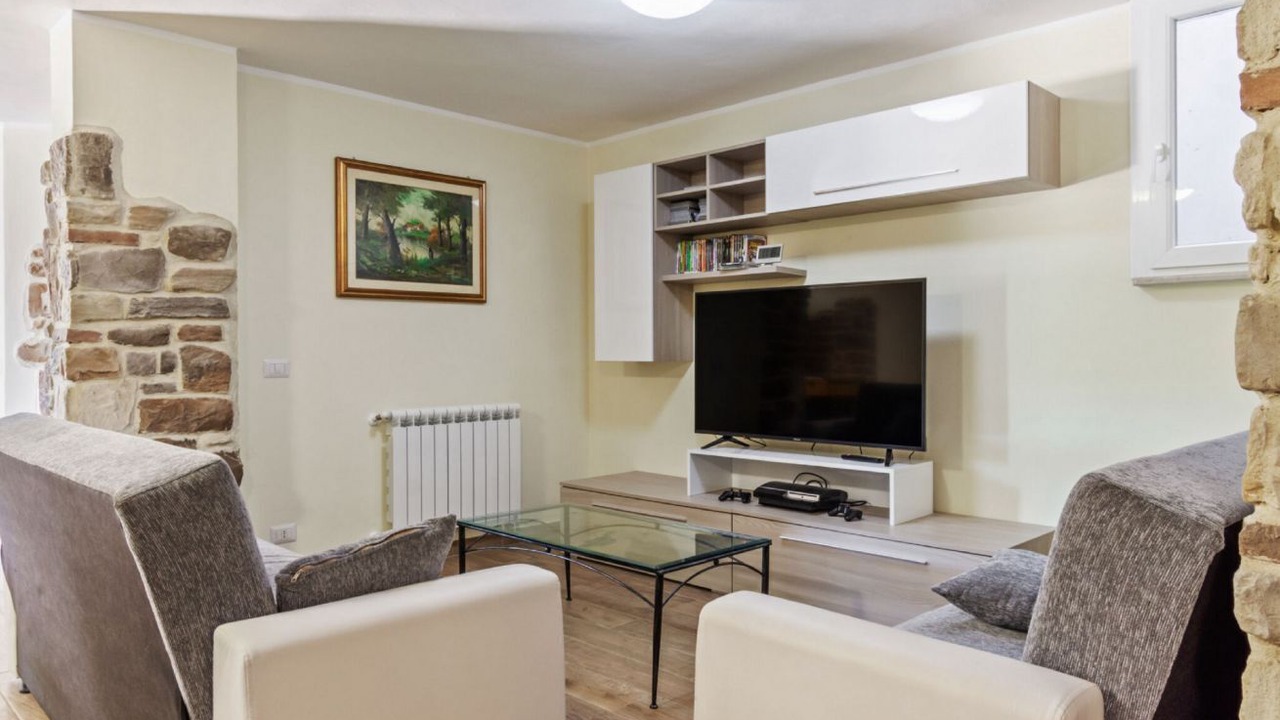 Photo of Livingroom in Montone
