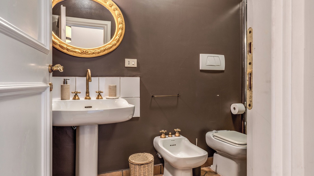 Photo of Bathroom in Rome City Centre