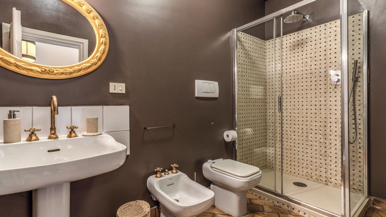 Photo of Bathroom in Rome City Centre
