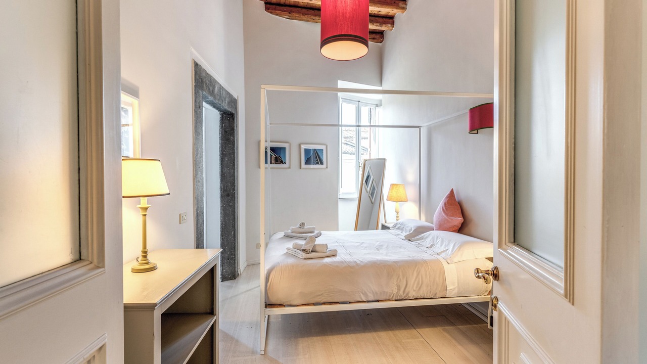 Photo of Bedroom in Rome City Centre