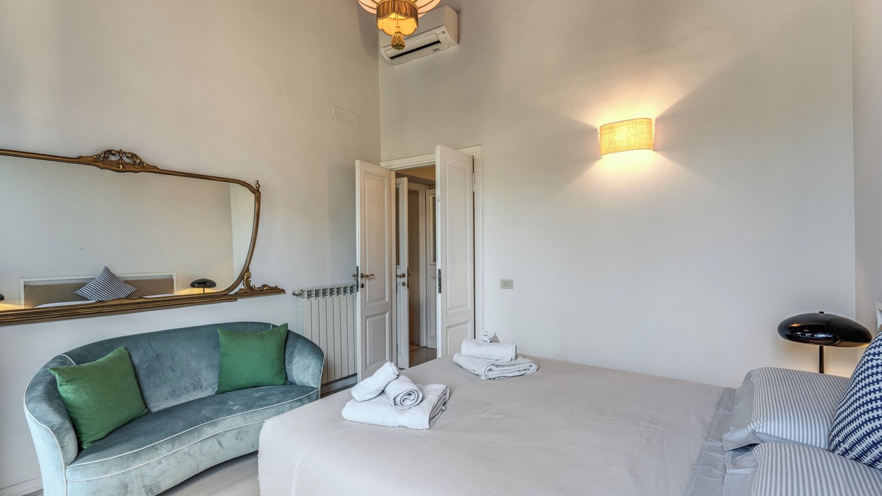 Photo of Bedroom in Rome City Centre