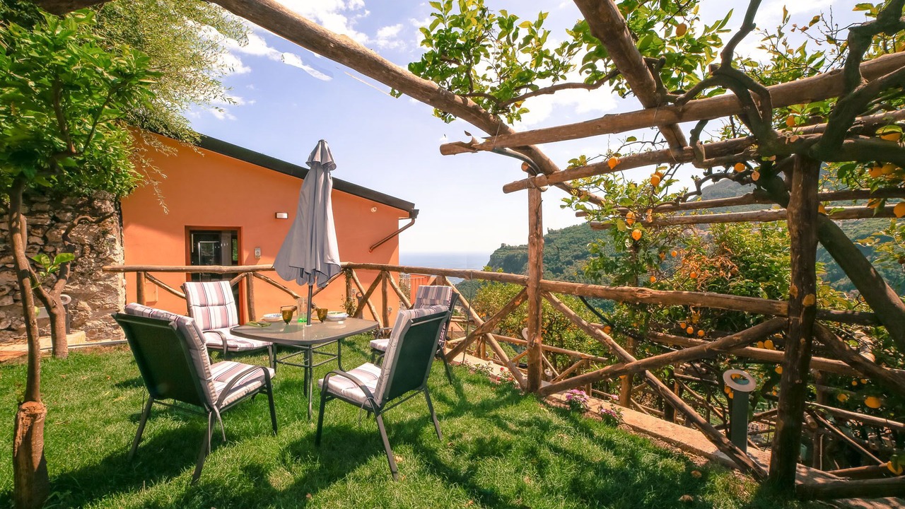 Photo of Outdoor in Pontone