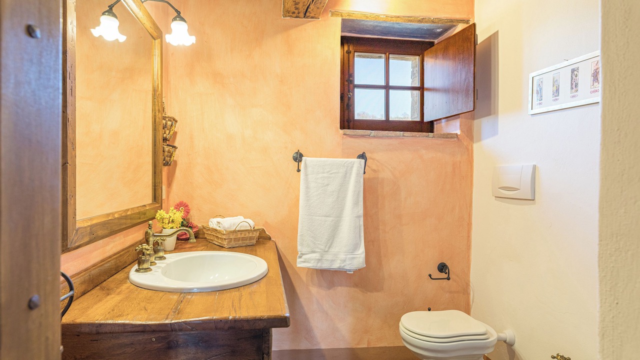 Photo of Bathroom in Doglio