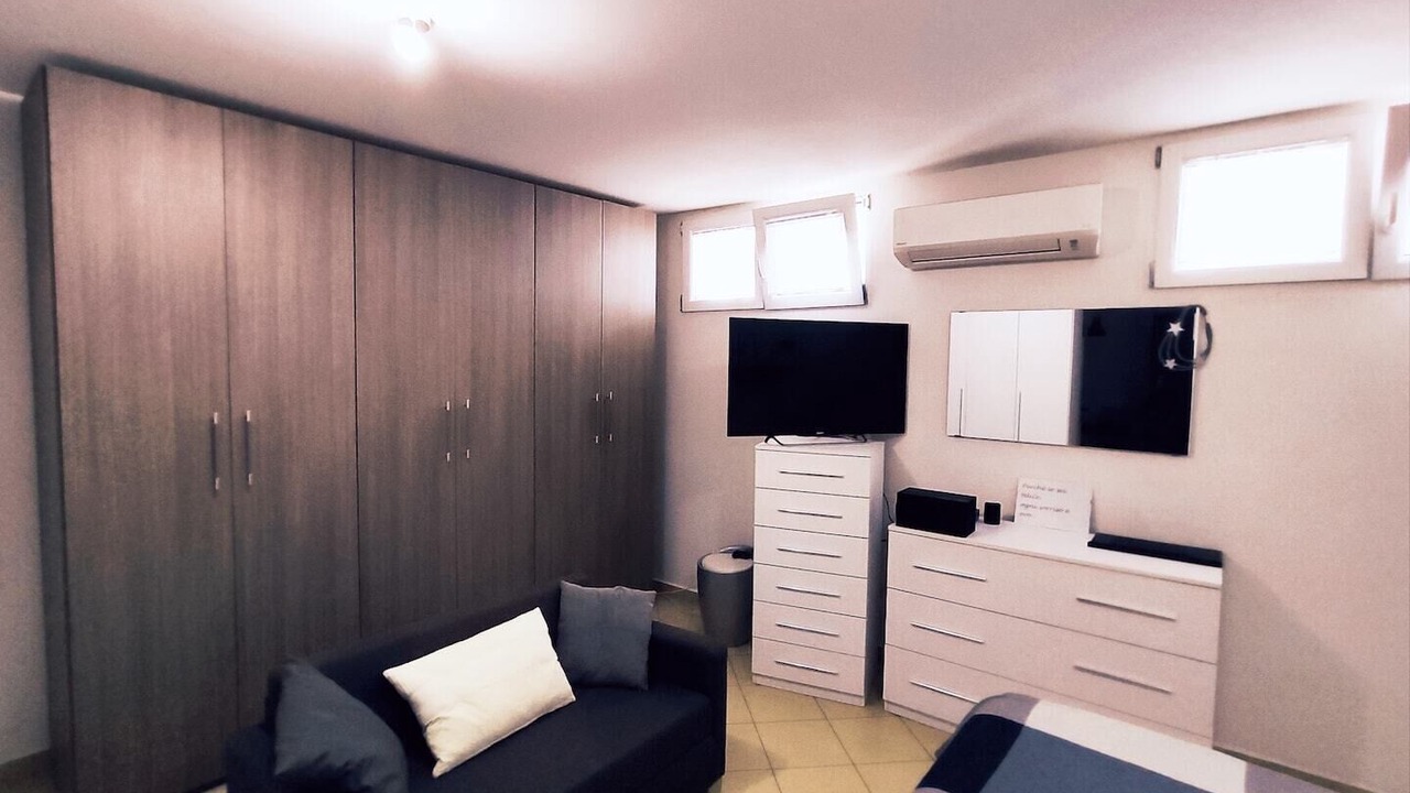 Photo of Livingroom in Zona XXXIII Acilia Sud