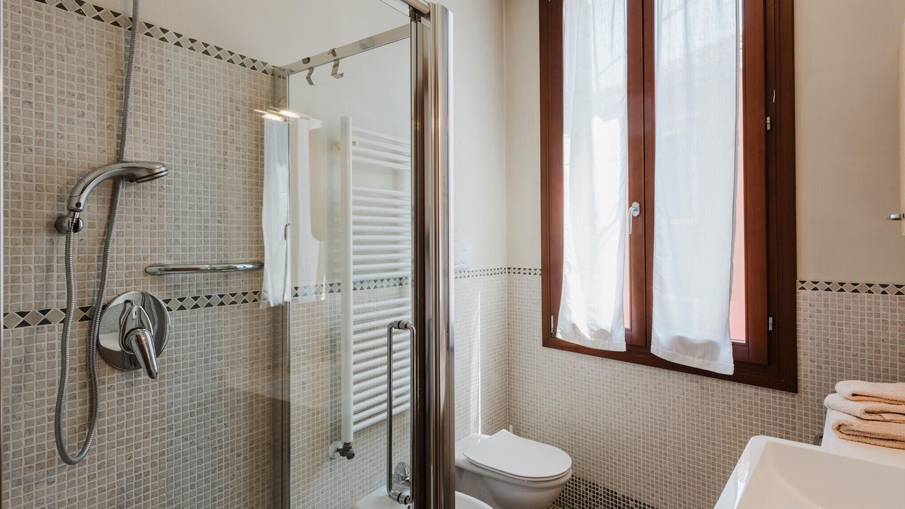 Photo of Bathroom in Castello