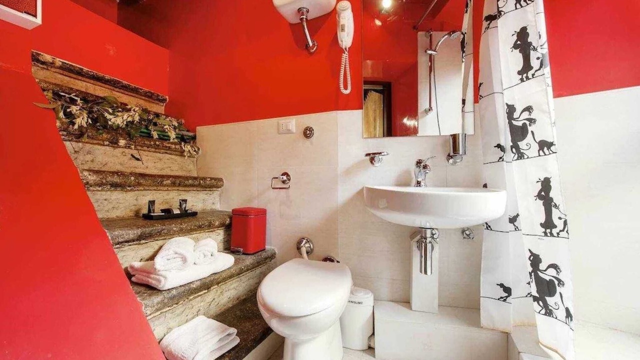Photo of Bathroom in Rione VII Regola