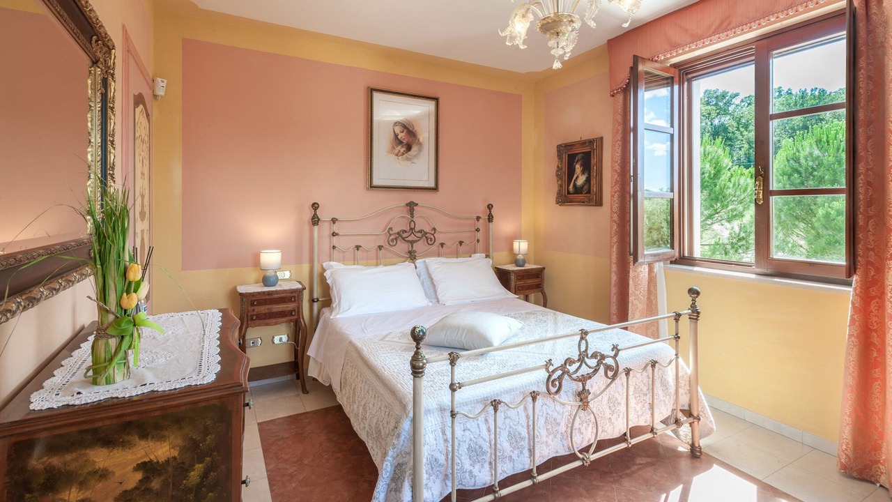 Photo of Bedroom in Acquasparta