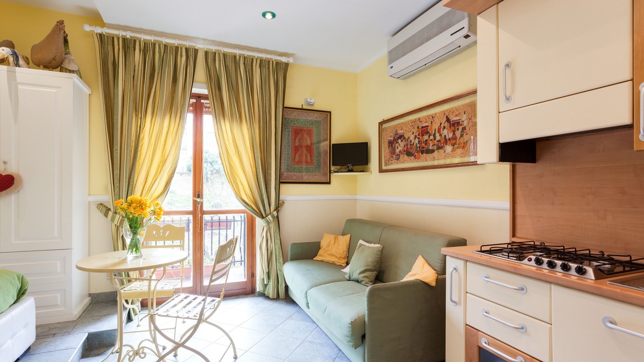 Photo of Livingroom in Quartiere XIII Aurelio