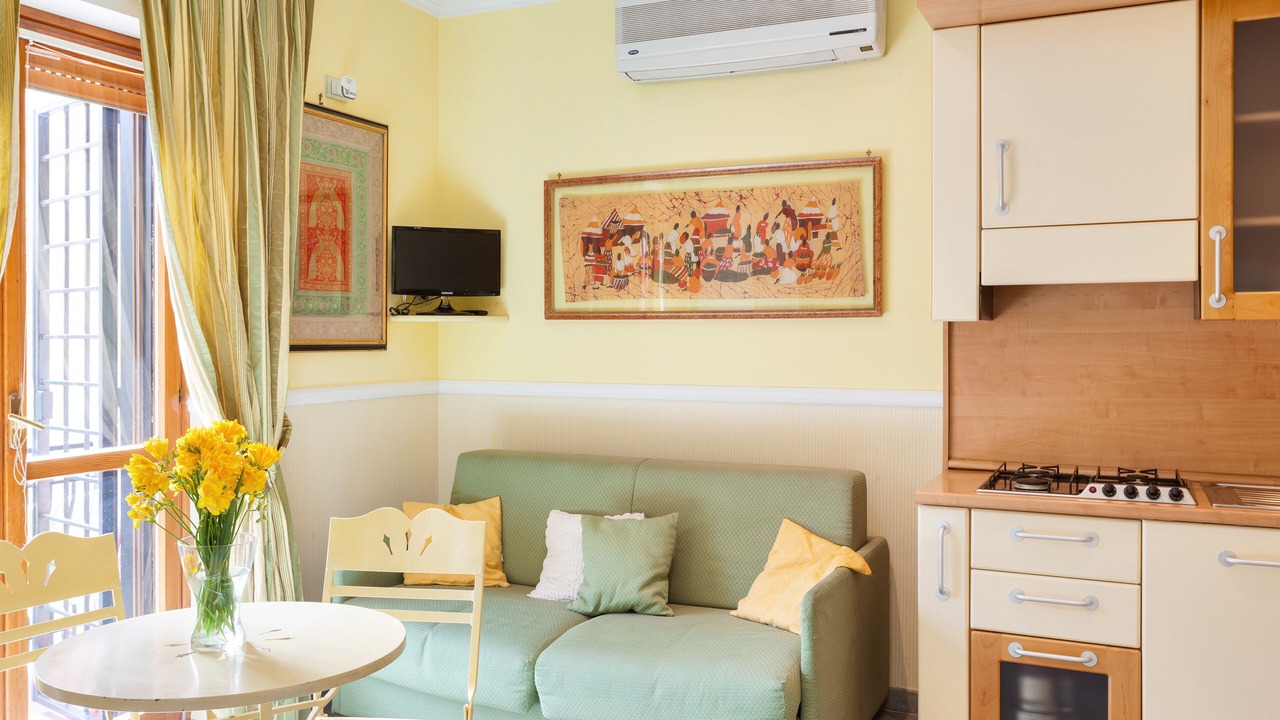 Photo of Livingroom in Quartiere XIII Aurelio
