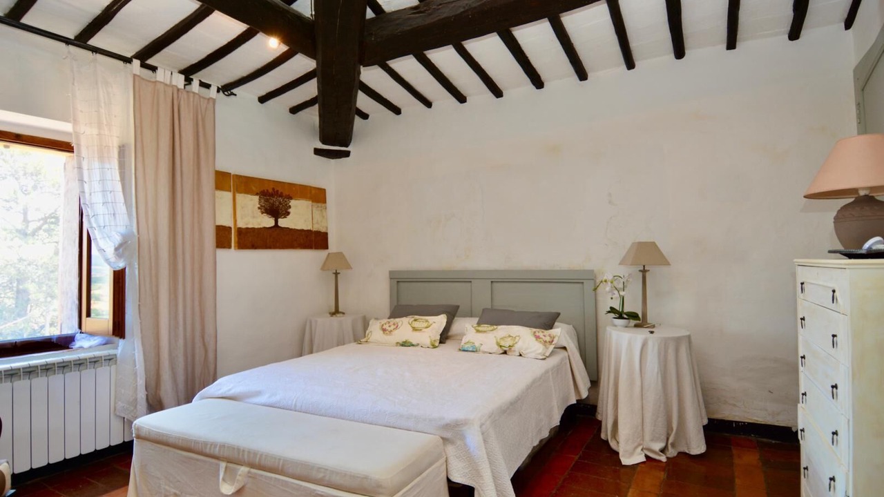 Photo of Bedroom in Todi