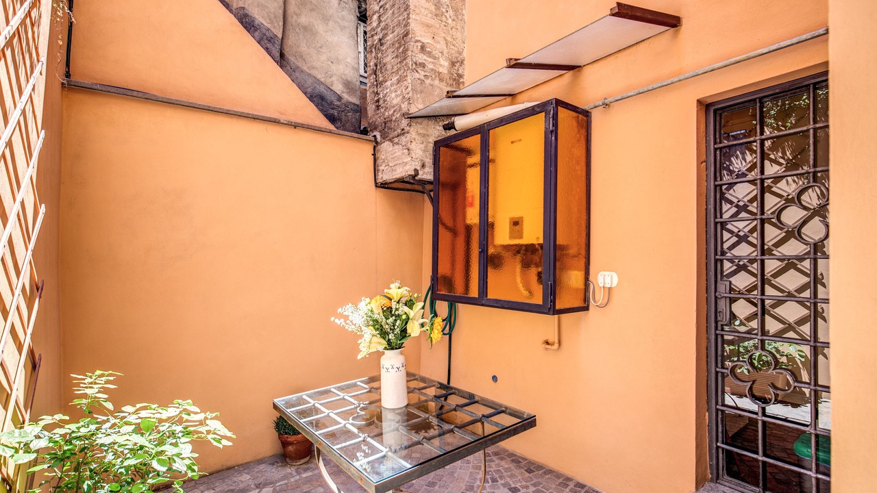 Photo of Patio Balcony in Rione II Trevi