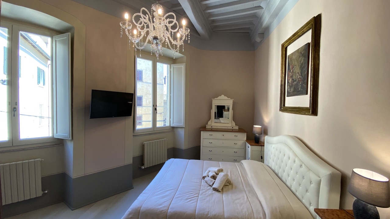 Photo of Bedroom in Cortona Old Town