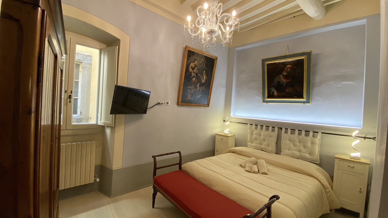 Photo of Bedroom in Cortona Old Town