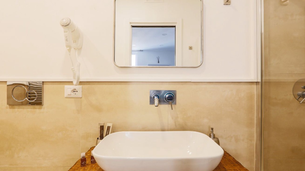 Photo of Bathroom in Sorrento City Centre
