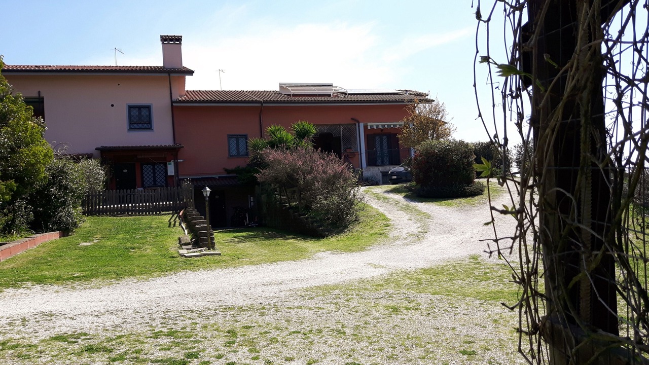 Photo of Outdoor in Lake Bracciano