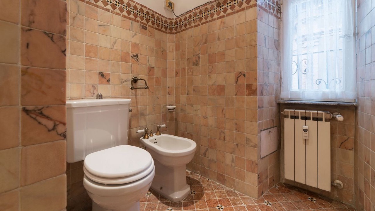 Photo of Bathroom in Testaccio
