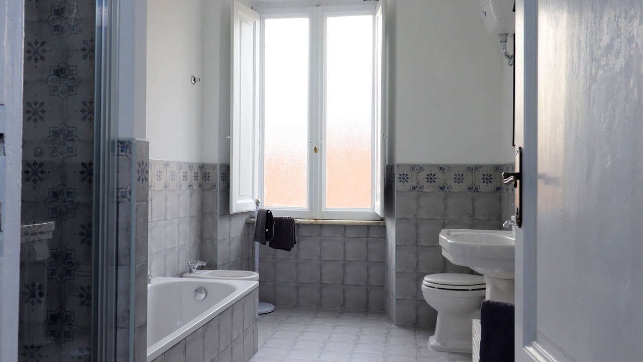 Photo of Bathroom in Repubblica
