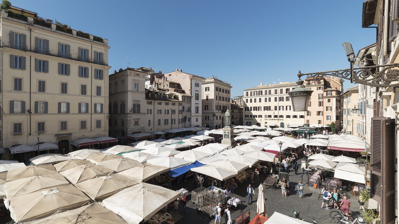 Photo of Others in Navona