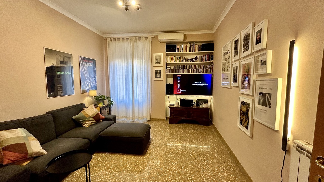 Photo of Livingroom in Quartiere XIII Aurelio