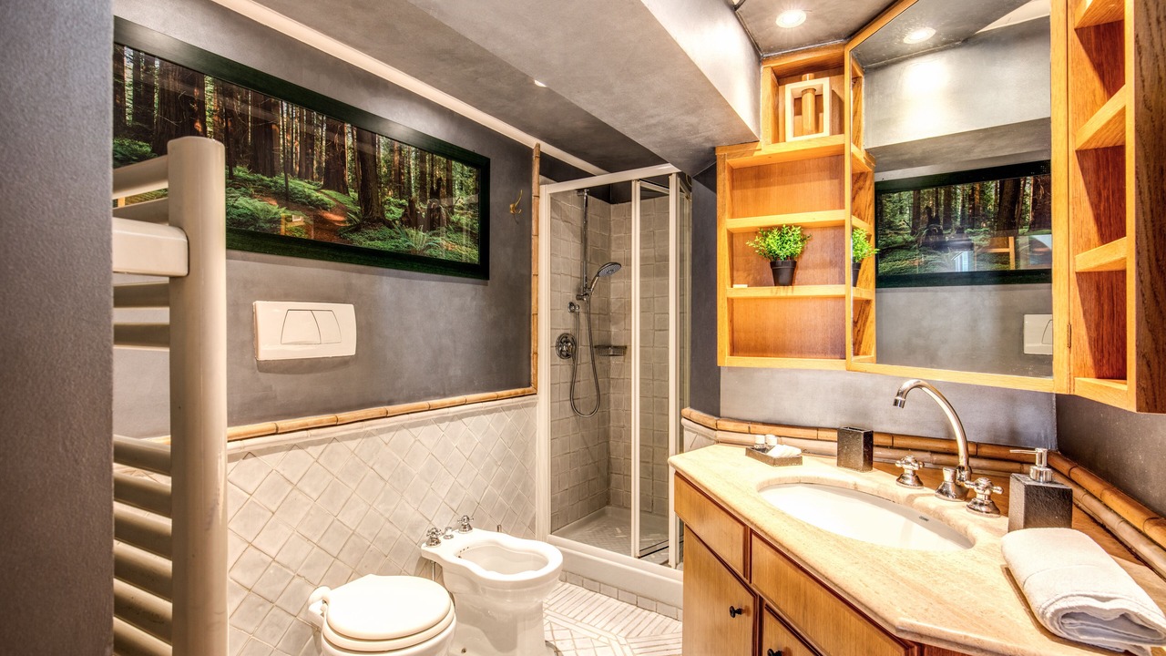 Photo of Bathroom in Rome City Centre