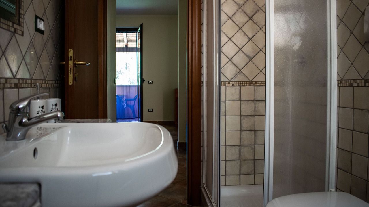 Photo of Bathroom in Marina Lido