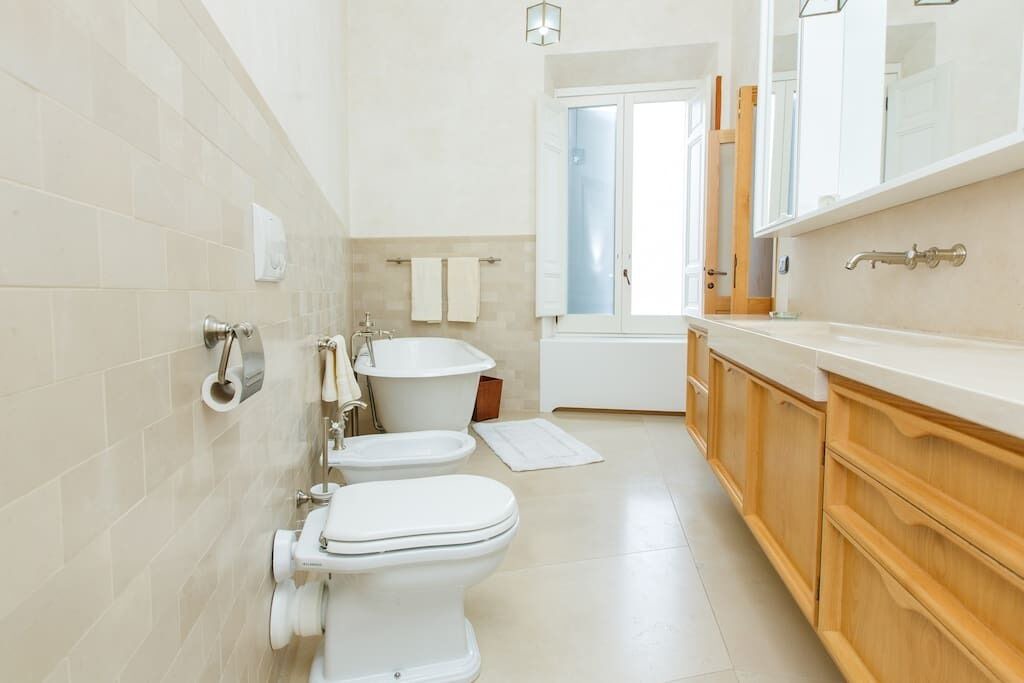Photo of Bathroom in Rione VII Regola