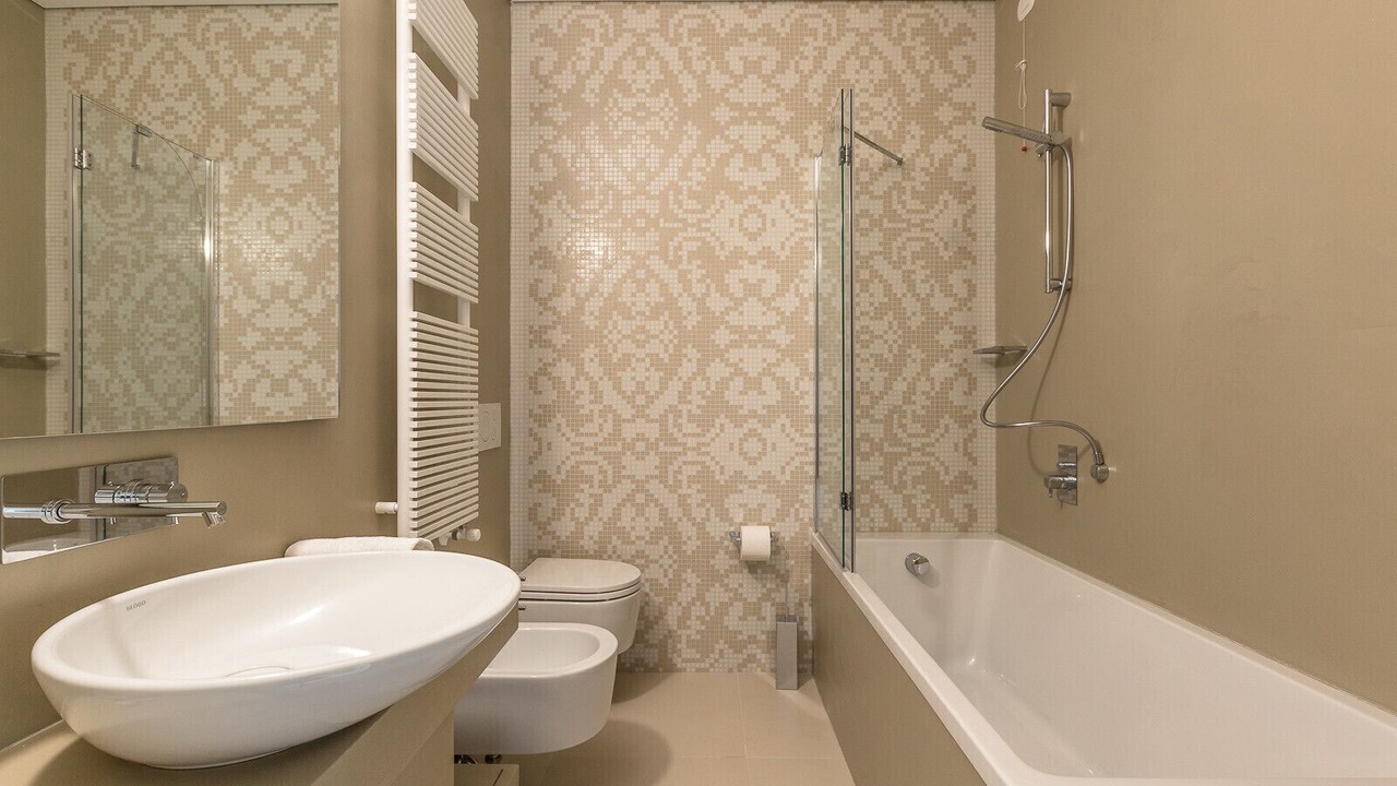 Photo of Bathroom in Dorsoduro