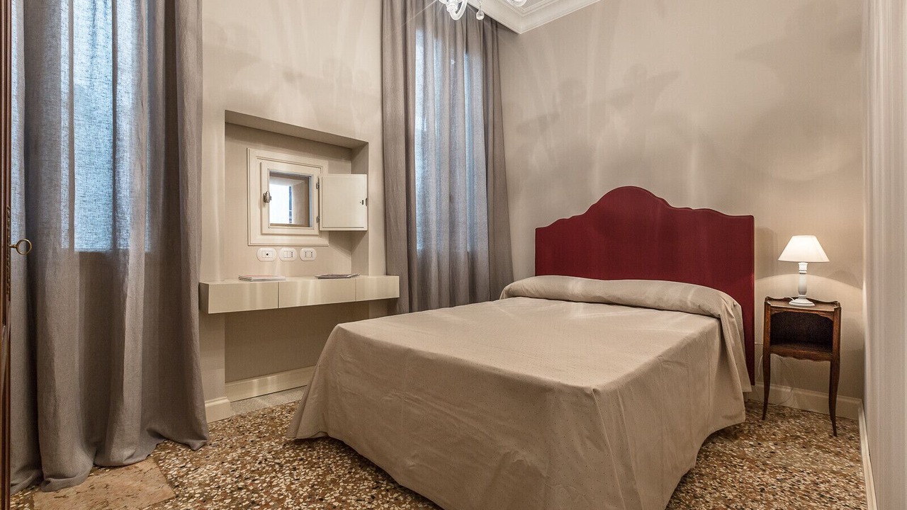 Photo of Bedroom in Dorsoduro