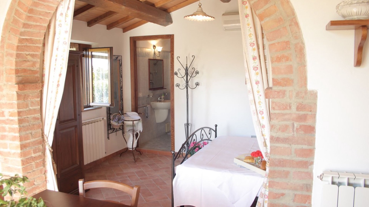 Photo of Bedroom in Lucignano