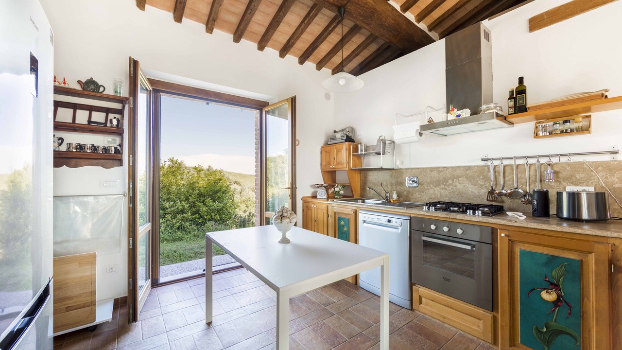 Photo of Kitchen in Semproniano