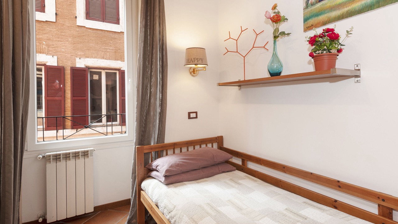 Photo of Bedroom in Roman Ghetto