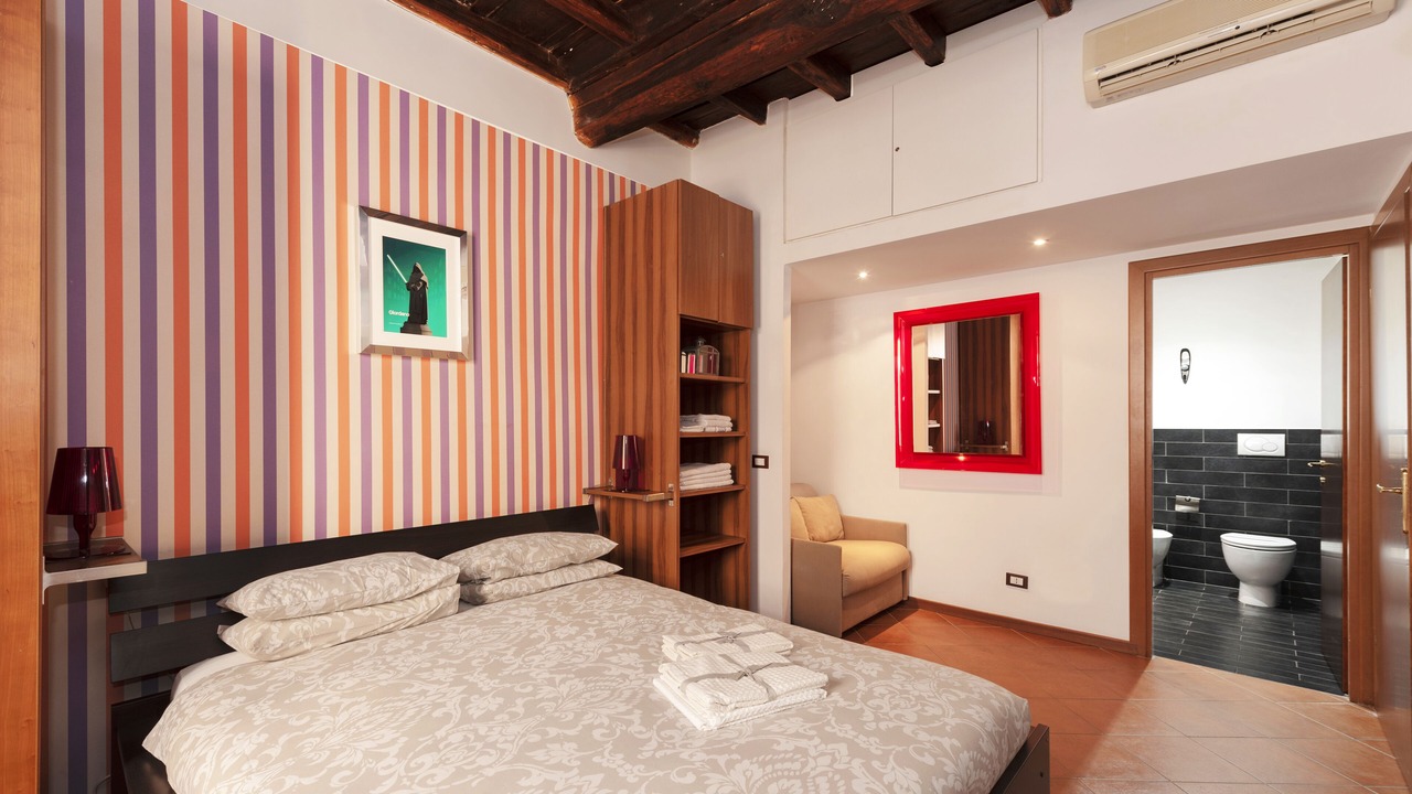 Photo of Bedroom in Roman Ghetto