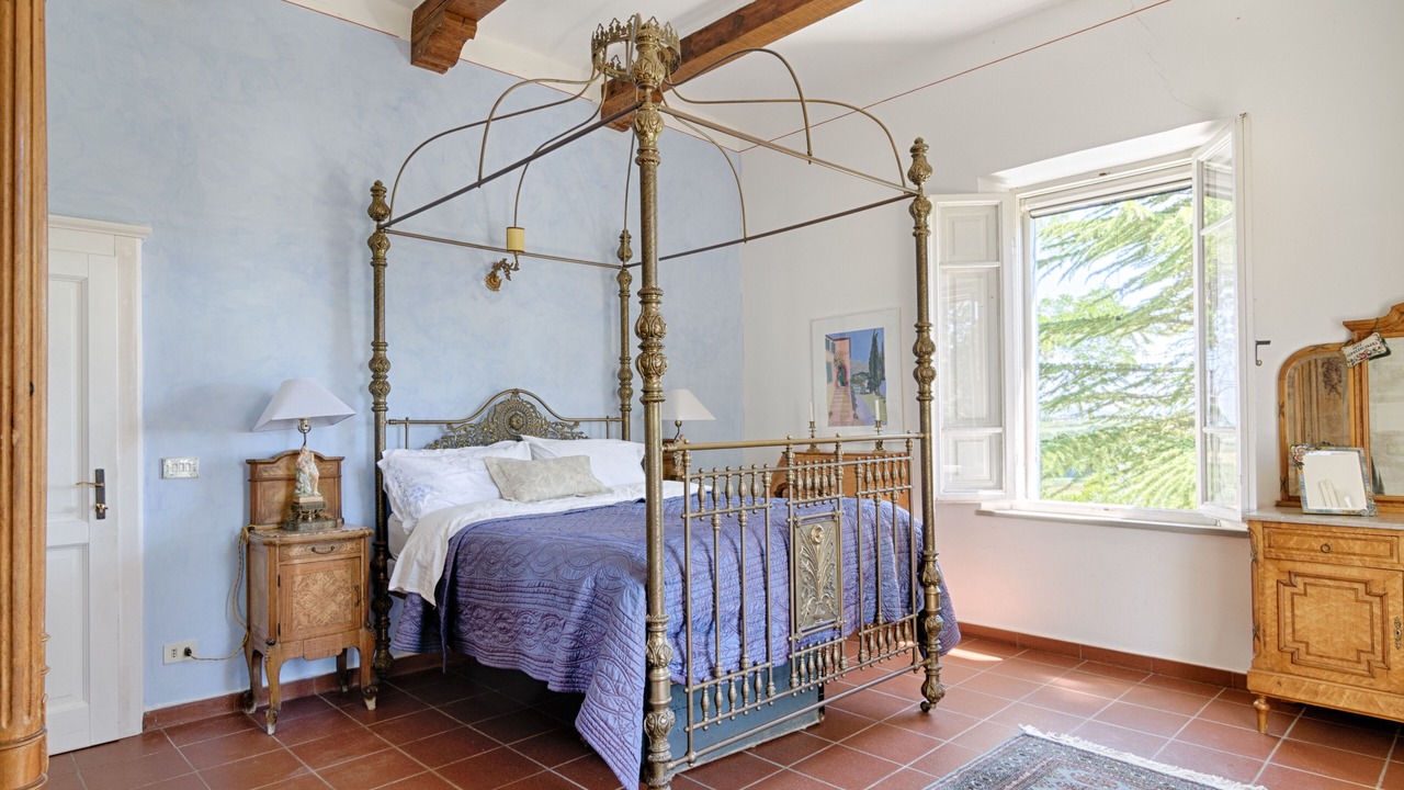 Photo of Bedroom in Castiglione del Lago
