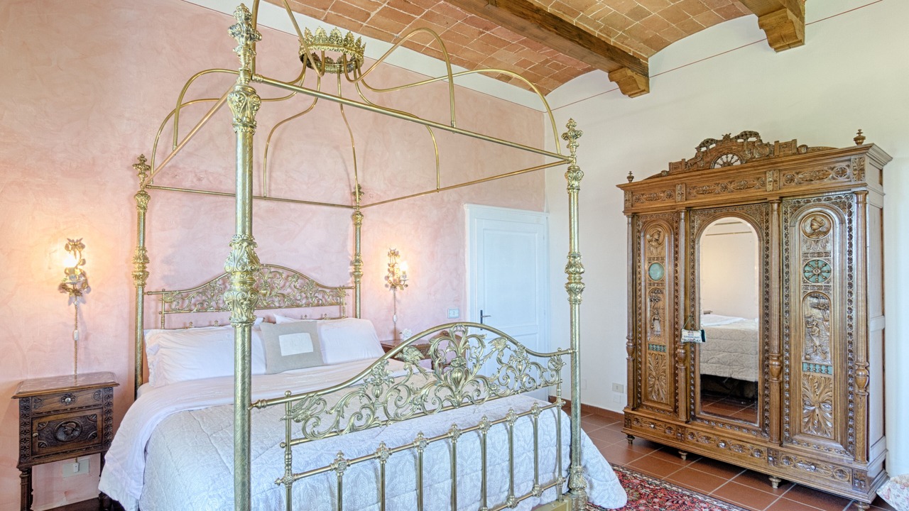 Photo of Bedroom in Castiglione del Lago