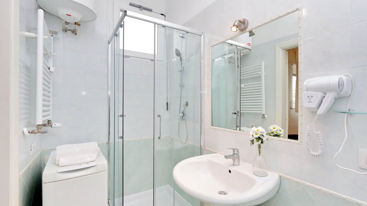 Photo of Bathroom in Quartiere XIII Aurelio