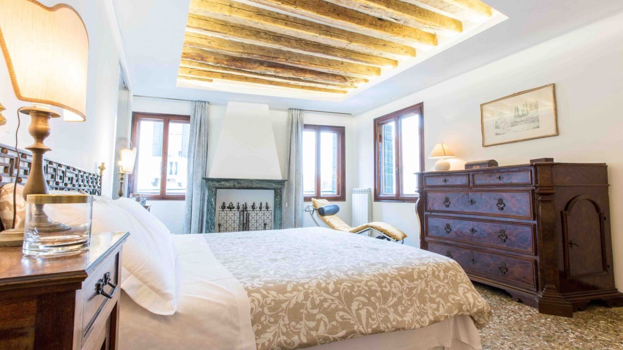 Photo of Bedroom in Dorsoduro