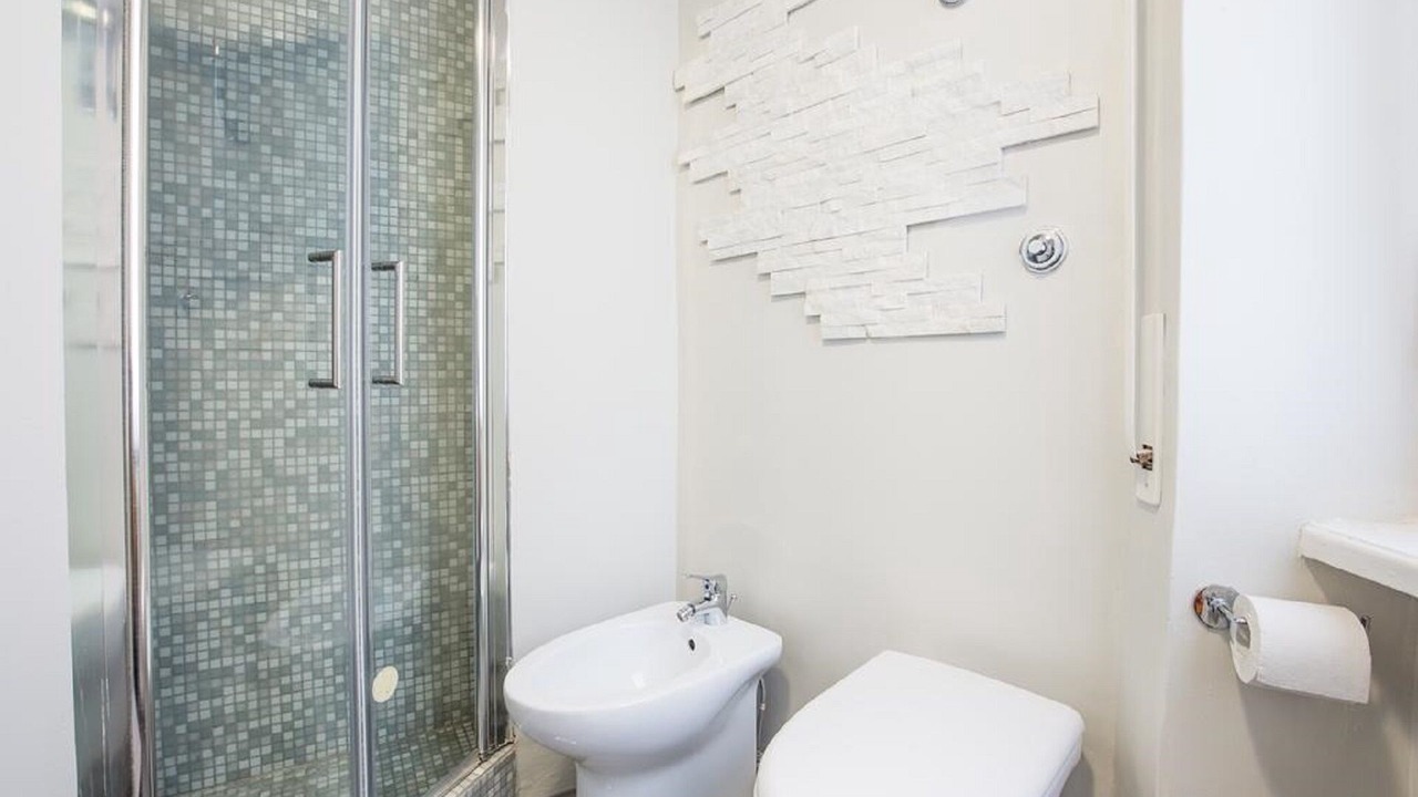 Photo of Bathroom in Trionfale