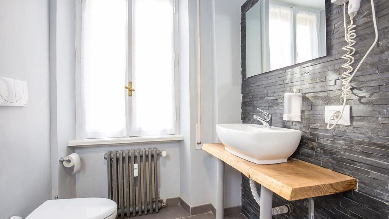 Photo of Bathroom in Trionfale