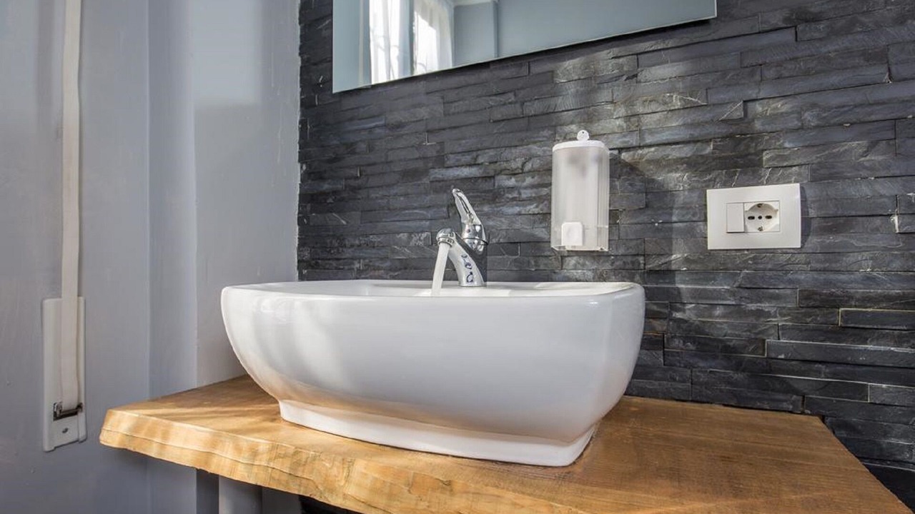 Photo of Bathroom in Trionfale